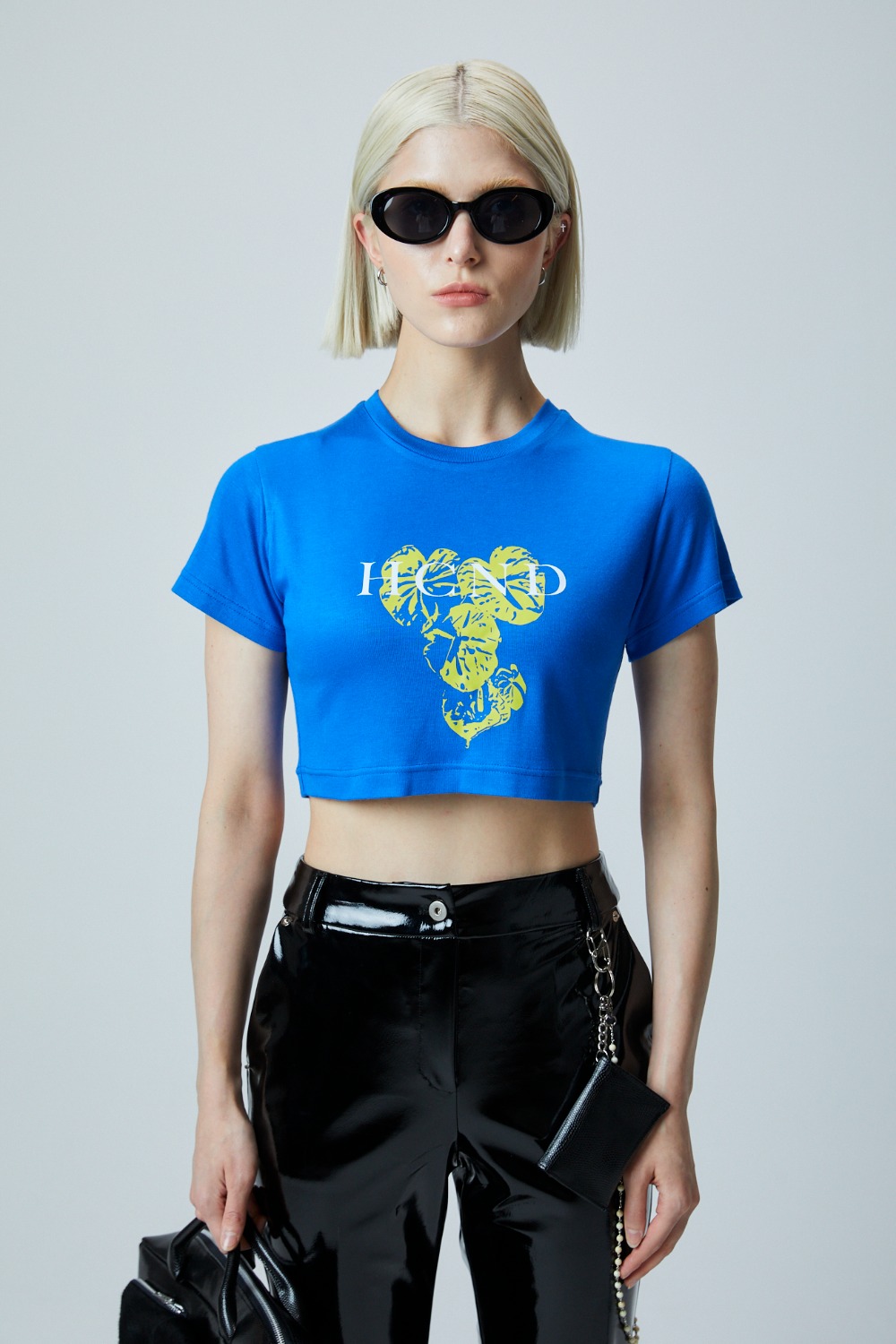 GRAPHIC PRINT CROPPED T-SHIRT